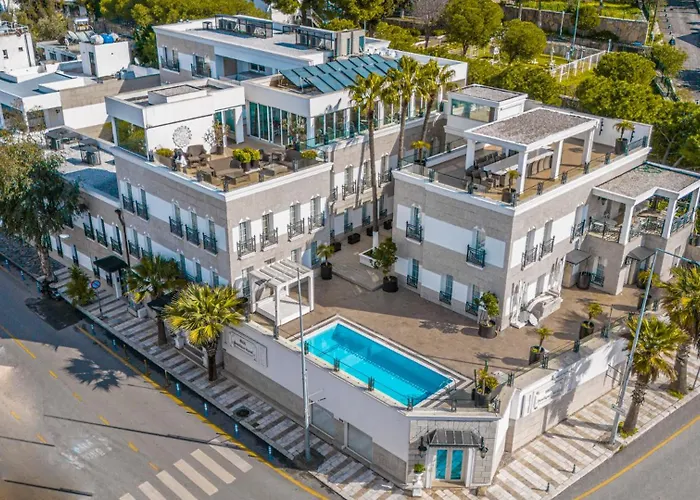 Ena Boutique Hotel & Residences