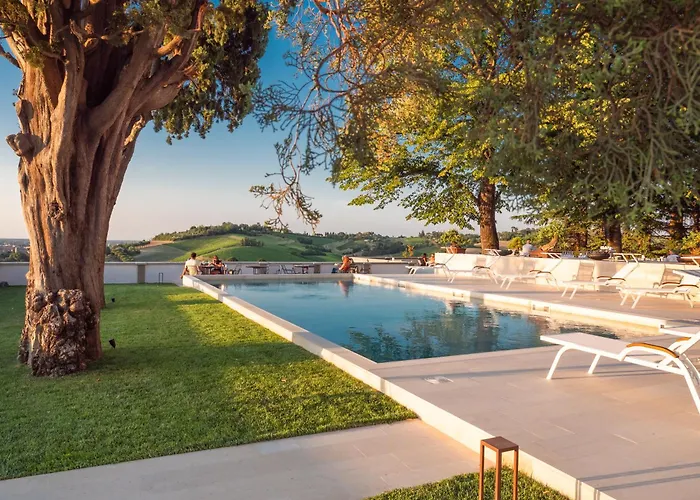 Boutique Hotel Villa Monty Banks Cesena