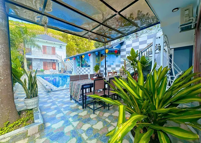 Hotels in Phong Nha