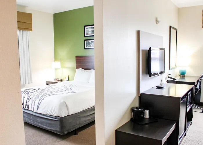 Sleep Inn & Suites Conference Center Eau Claire North Union