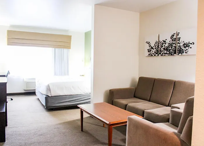 Sleep Inn & Suites Conference Center Eau Claire North Union