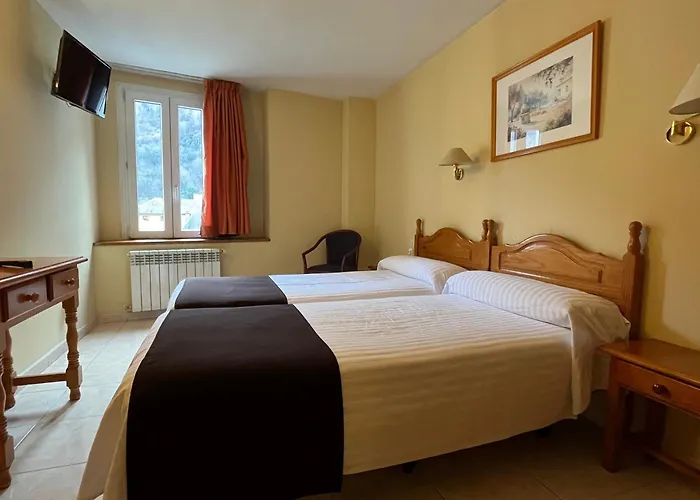 Hoteles en Les