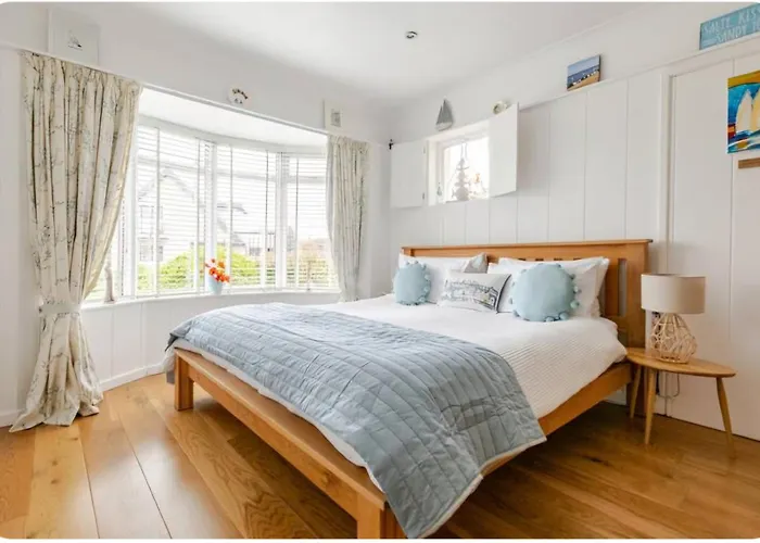 Whitstable Hotels