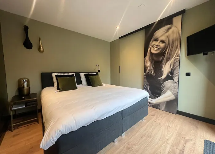 B&B Bardot Purmerend