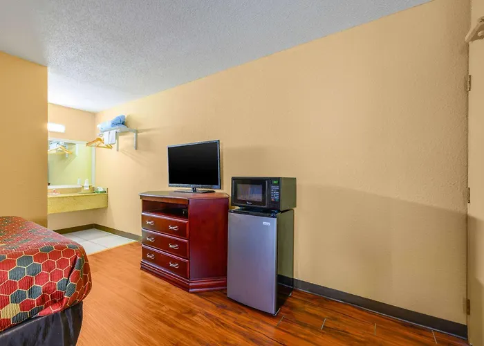 Econo Lodge Decatur South