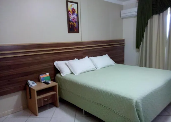 Hotel Dom Baroni Guarapuava