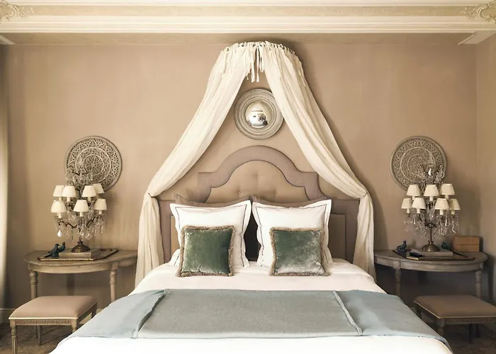 Hotels in Sint-Truiden