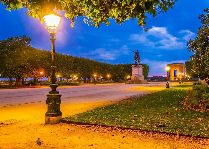 Hôtel D'Aragon - Place de la Comédie - Montpellier