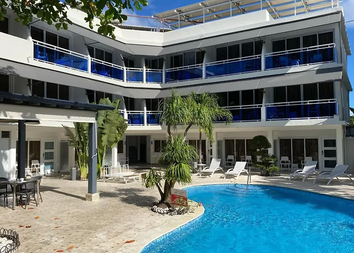 New Garden Hotel