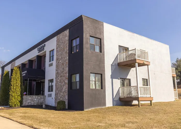 Brinton Suites West Chester