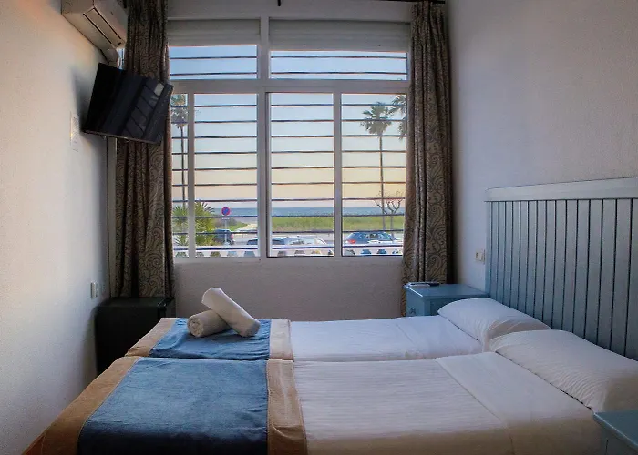 Hotel Playa Conil - Beachfront Studios & Suites Conil De La Frontera