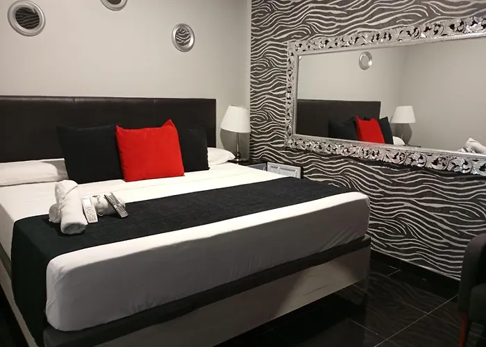 Apartamentos Rous - Solo adultos Valencia