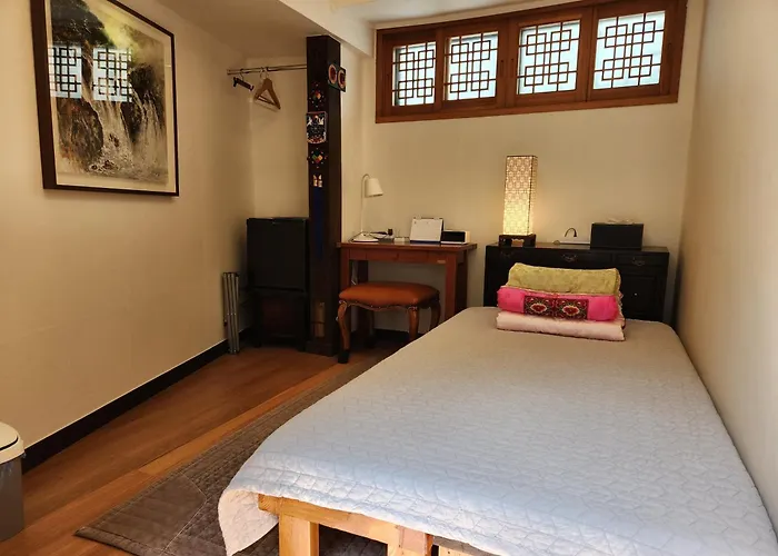 Seochon Guesthouse
