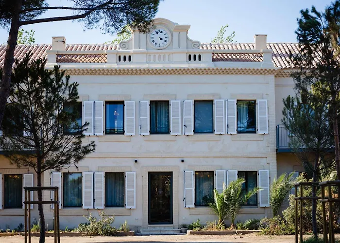Le Hameau Des Pesquiers Ecolodge&Spa, Curio Collection By Hilton Hyères