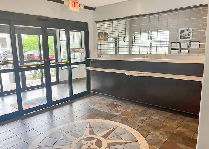 Oyo Townhouse Beaumont Medical Center Area I-10 Hotel
