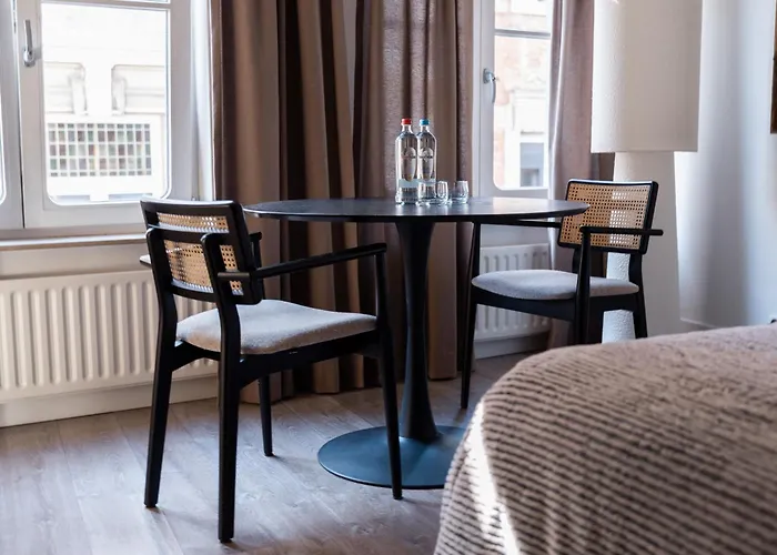 Le Virage bistro en hotel Maastricht