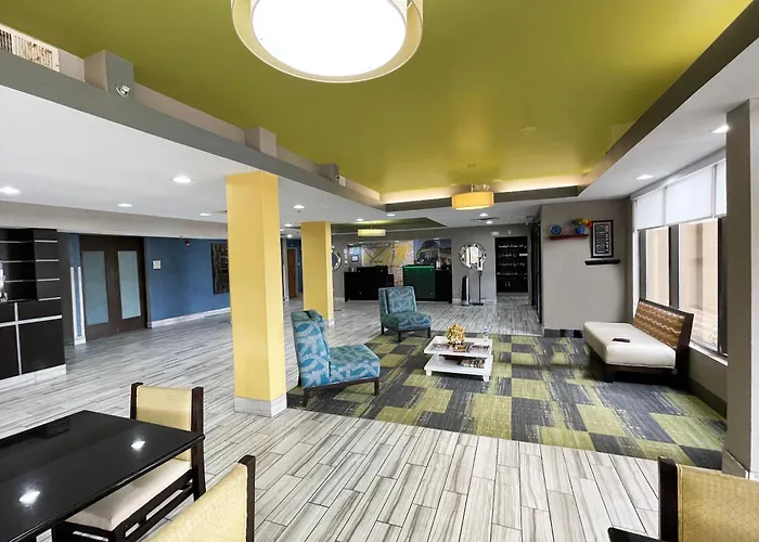 Oyo Townhouse Jackson - Ridgeland Hotel