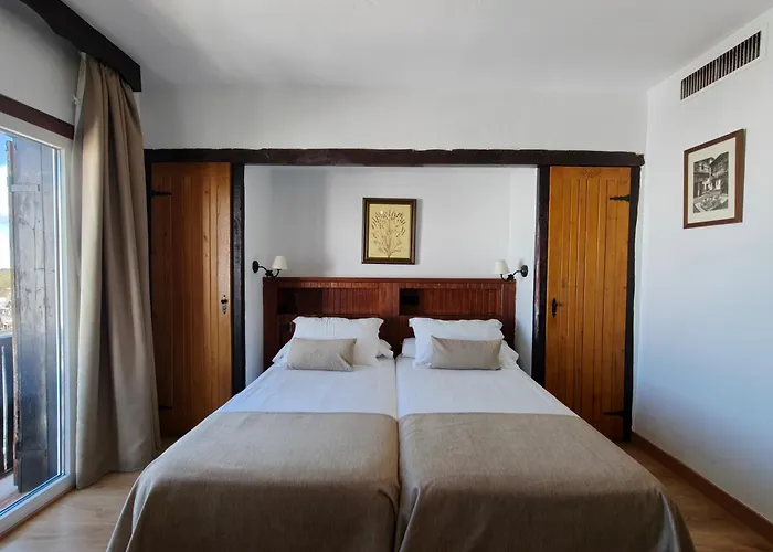 Hotels in Sierra Nevada