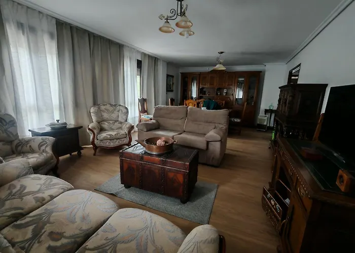 Hotel El Coterin Apartamentos y Habitaciones Arenas De Cabrales