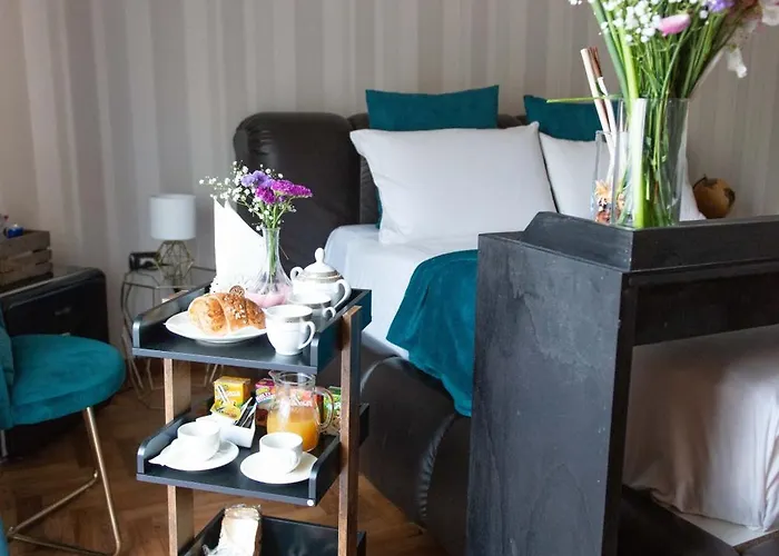 Suite Room Con Vasca Idromassaggio Aversa