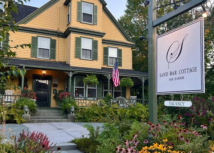Sand Bar Cottage Inn