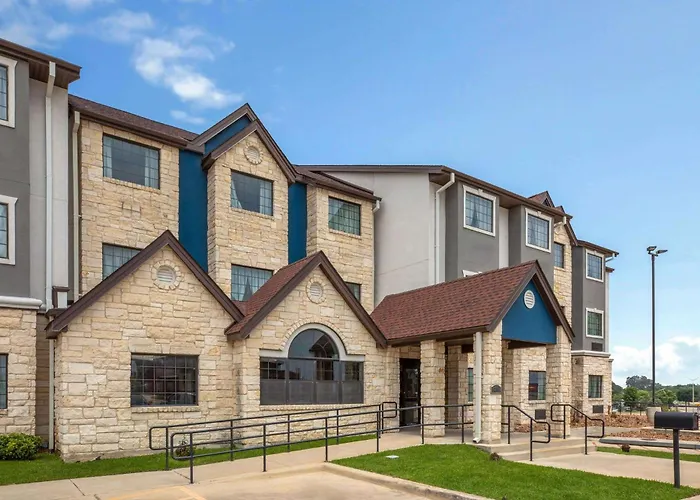 Microtel Inn & Suites By Wyndham Buda Austin South
