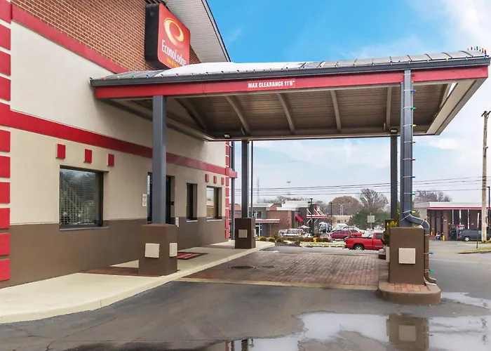 Econo Lodge Inn & Suites I-35 At Shawnee Mission