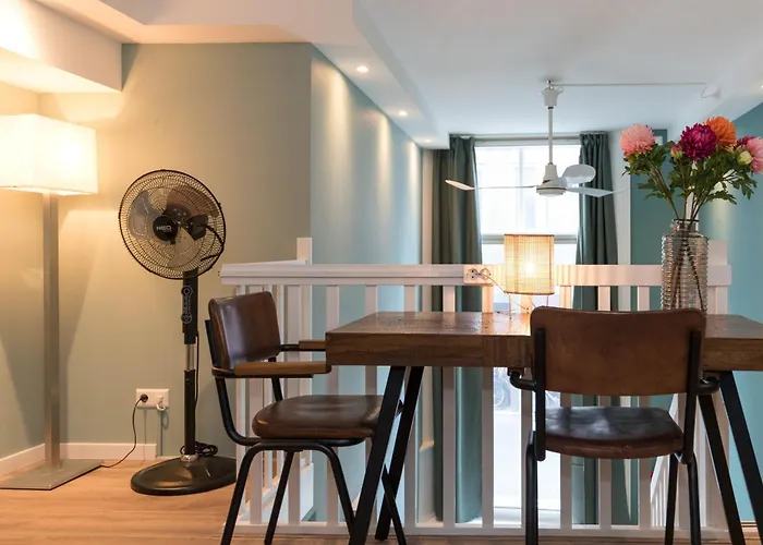 1001 Nights Boutique Lofts Hotel Haarlem