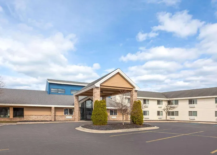 Americinn By Wyndham Oscoda Near Ausable River