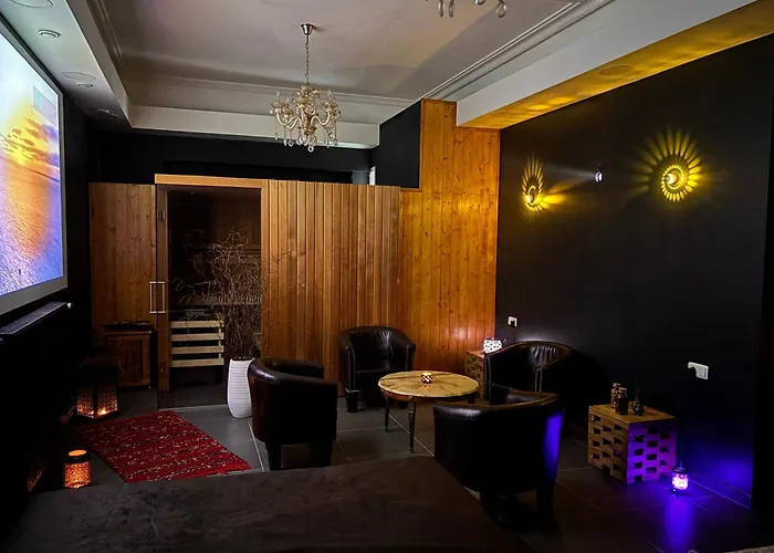 Hotel Diane Luxury 1 à Roubaix