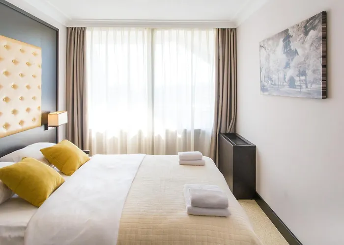 Swiss Holiday Hotel By Kundakci Group Budva