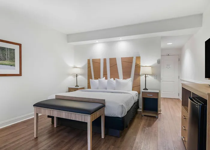 Best Western Plus Westgate Inn And Suites Leland