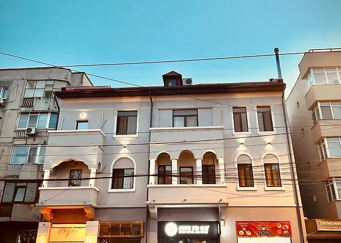 Hotel Eos