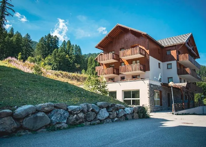 Appartement Les Gentianes By Actisource à Puy-Saint-Vincent