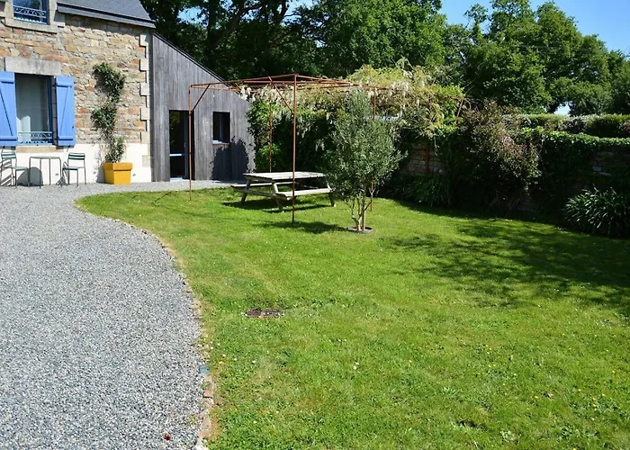 Le clos de la lande vallée Pont-lʼAbbé