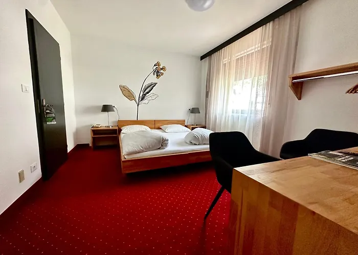 Landhotel Anna Silandro