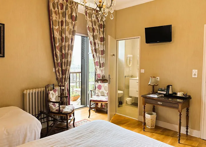 Logis Hôtel Beau Site