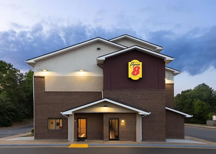 Super 8 By Wyndham Richmond Midlothian Turnpike Hotel