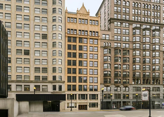 Sonder By Marriott Bonvoy The Plymouth Apartments Loop