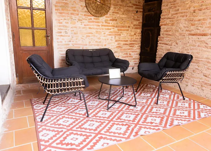 Hotel La Vieille Demeure à Torreilles
