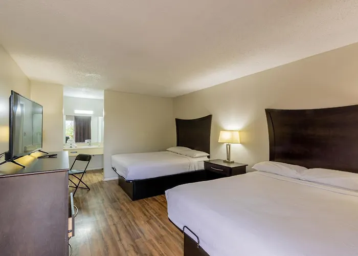 Executive Inn Beeville Us 181 By Capital O