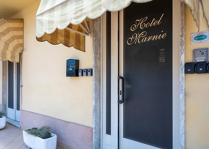 Hotel Marnie Massarosa