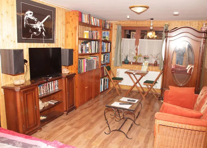 Apartment-Pension Im Eichenweg Waldachtal