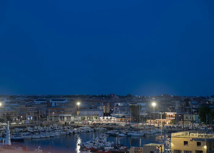 Hotel Tiber Rooftop & Wellness Fiumicino