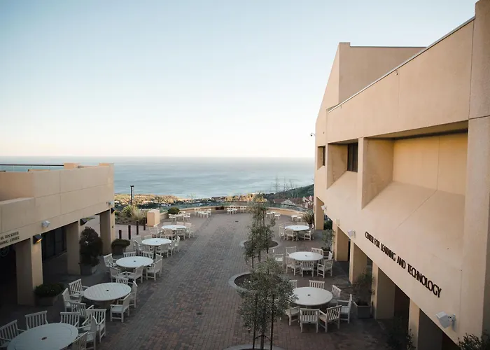 Malibu Hotels