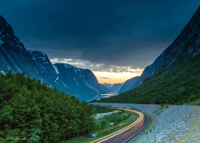 Lunde Turiststasjon