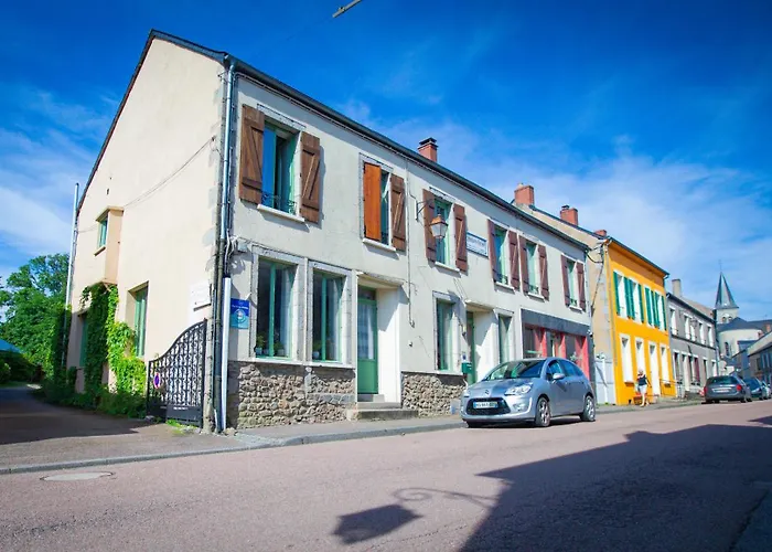Hôtels à Ouroux-en-Morvan