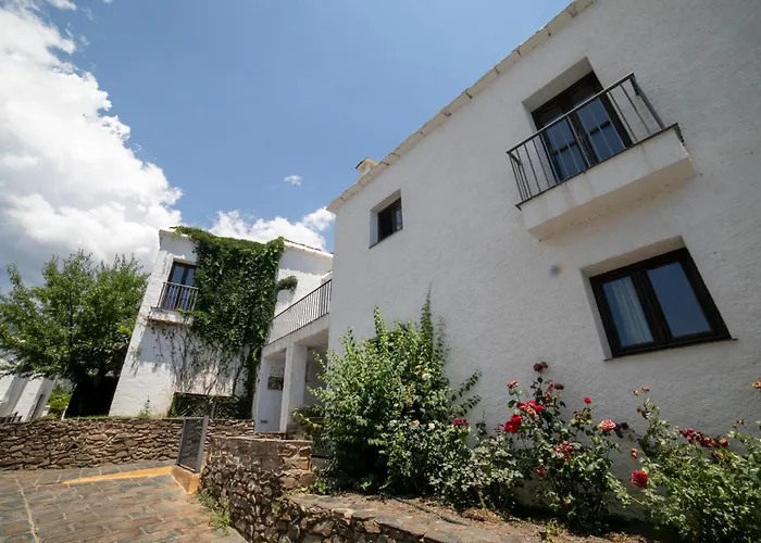 Villa Turistica de Bubión
