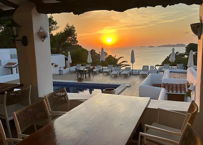 Hostal Cala Moli