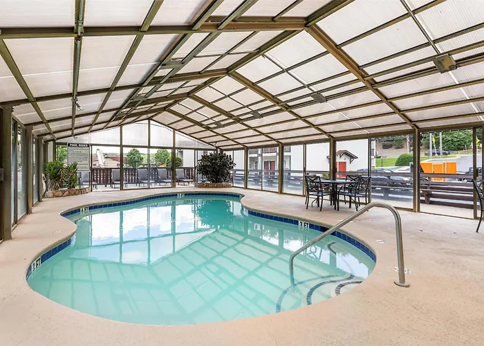Surestay Hotel By Best Western Helen Downtown